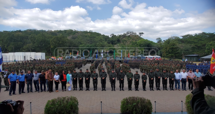 Graduación en la Escuela Nacional de Adiestramiento Básico de Infantería. Foto: José Enrique Ortega/Radio ABC Stereo