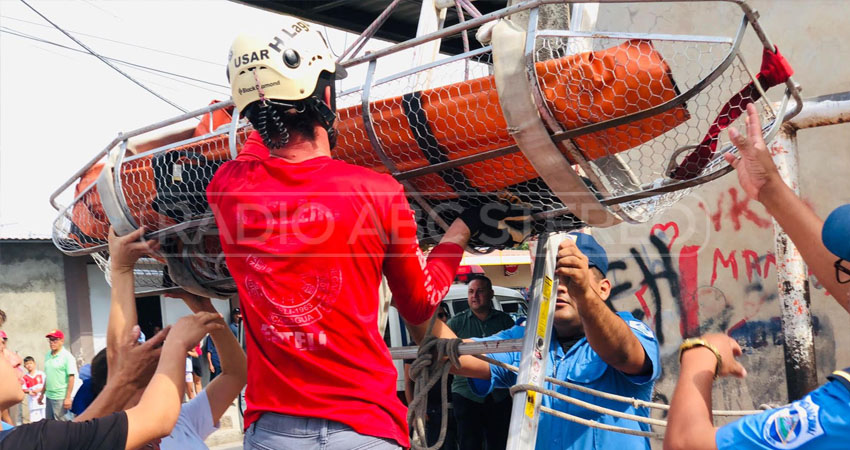 Obrero lucha por su vida tras sufrir descarga eléctrica. Foto: Cortesía/Radio ABC Stereo