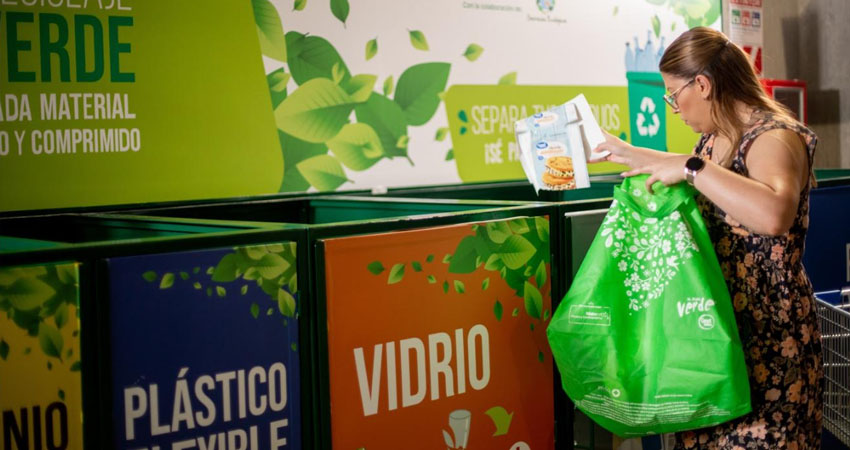 Nestlé impulsa el reciclaje de sus empaques habilitando 13 estaciones de recuperación en Centroamérica
