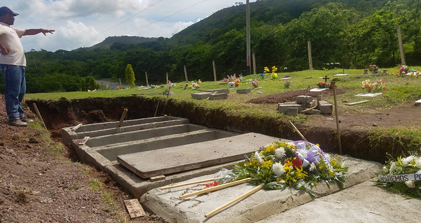 Las velas pasaron a durar a 6 horas como máximo. Foto: Roberto Mora/Radio ABC Stereo