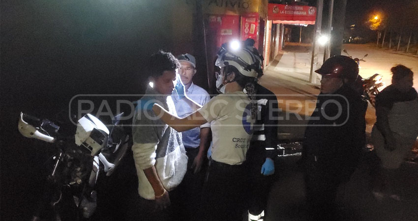 Cruz Blanca brindó atención al lesionado. Foto: José Enrique Ortega/Radio ABC Stereo