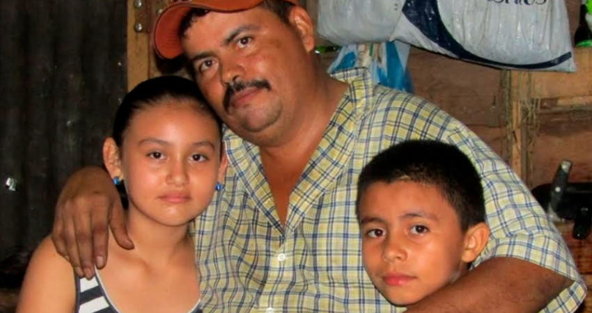 José Ramón Reyes: un padre soltero a todo dar