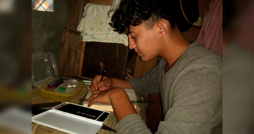 Entre el trabajo y los estudios