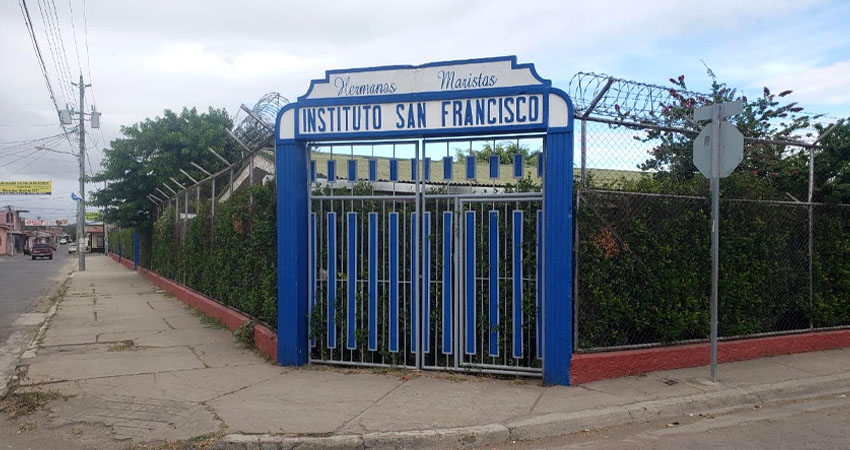 Es indispensable que los estudiantes mantengan las medidas preventivas. Foto: José Enrique Ortega Es indispensable que los estudiantes mantengan las medidas preventivas. Foto: José Enrique Ortega