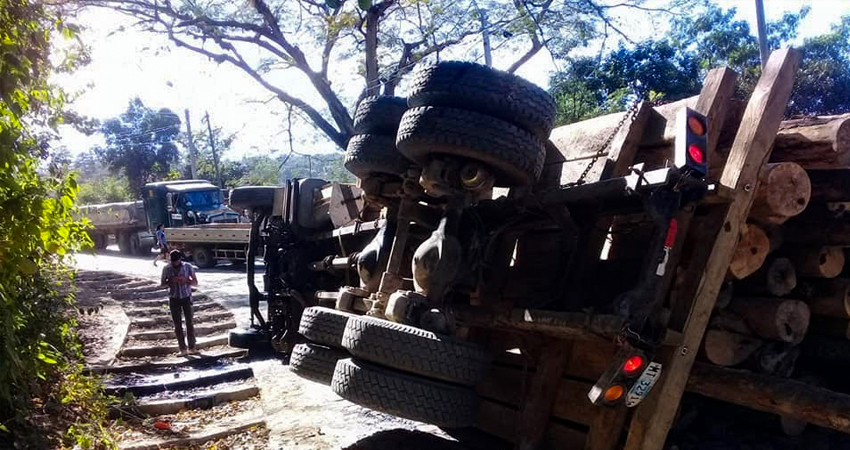 En el accidente no hubo personas lesionadas. Foto: Cortesía En el accidente no hubo personas lesionadas. Foto: Cortesía