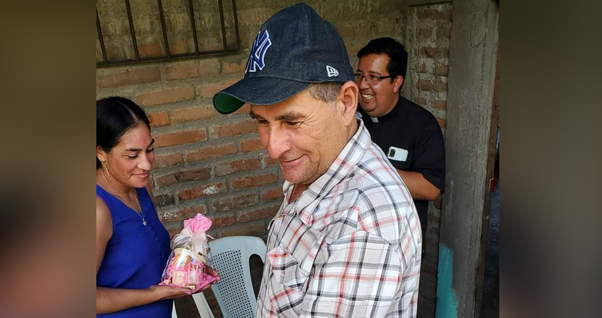 Fallece Catalino Avilés, delegado, miembro del coro y catequista de San Nicolás. Foto: Cortesía/Radio ABC Stereo