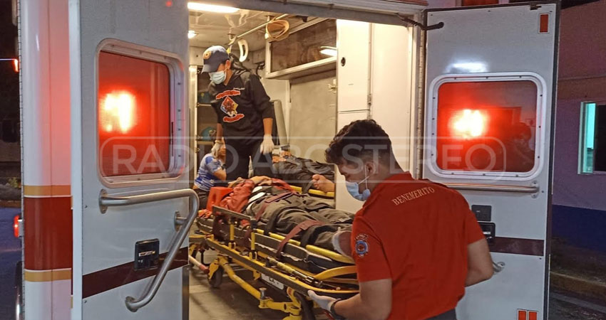 El suceso se registró en horas de la noche de este jueves 5 de enero. Foto: Rosa Angélica Reyes/Radio ABC Stereo