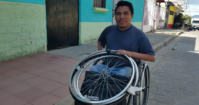 Tiene la fe de que con su experiencia en ciertos negocios y con el curso que estudiará podrá tener mejores oportunidades. Foto: Denis García/Radio ABC Stereo