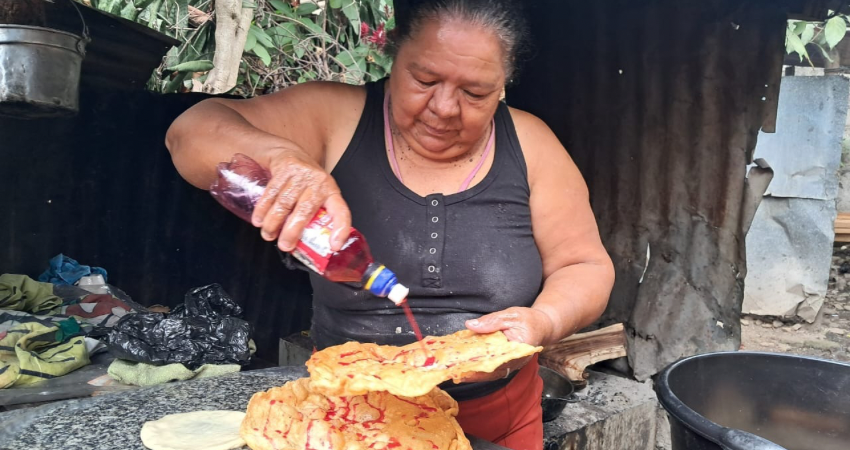 Gladis Rodríguez Salcedo: La señora de las hojuelas en Estelí