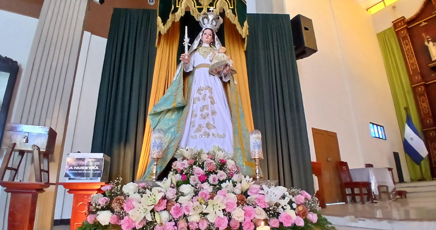 Celebración a la Virgen de Candelaria. Foto: Byron Altamirano/Radio ABC Stereo