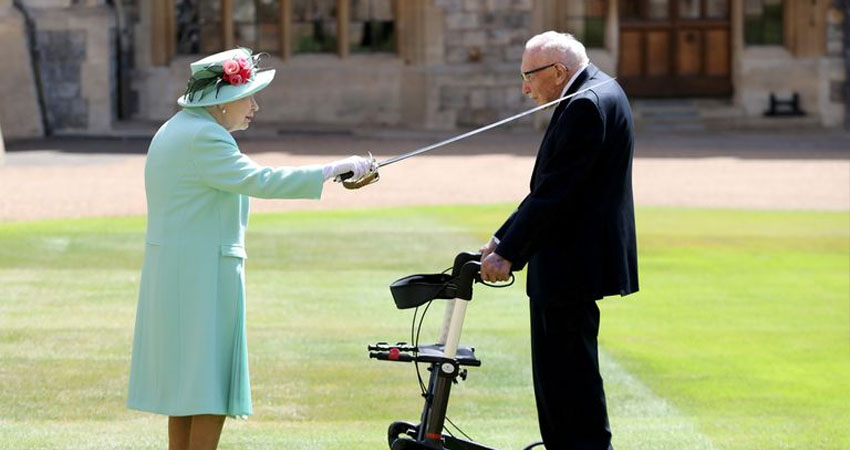 La reina Isabel II lo nombró caballero. Foto: Cortesía. La reina Isabel II lo nombró caballero. Foto: Cortesía.