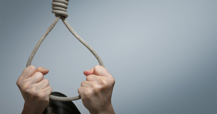 Los adolescentes muestran signos que alertan ante un posible suicidio. Los adolescentes muestran signos que alertan ante un posible suicidio.