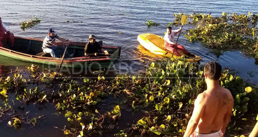 Pobladores, bomberos y cruzrojistas han estado trabajando en la búsqueda y se están coordinando labores interinstitucionales. Foto: Cortesía/Radio ABC Stereo Pobladores, bomberos y cruzrojistas han estado trabajando en la búsqueda y se están coordinando labores interinstitucionales. Foto: Cortesía/Radio ABC Stereo