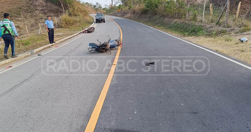 Adolescente muere en accidente de tránsito. Foto: Cortesía/Radio ABC Stereo Adolescente muere en accidente de tránsito. Foto: Cortesía/Radio ABC Stereo