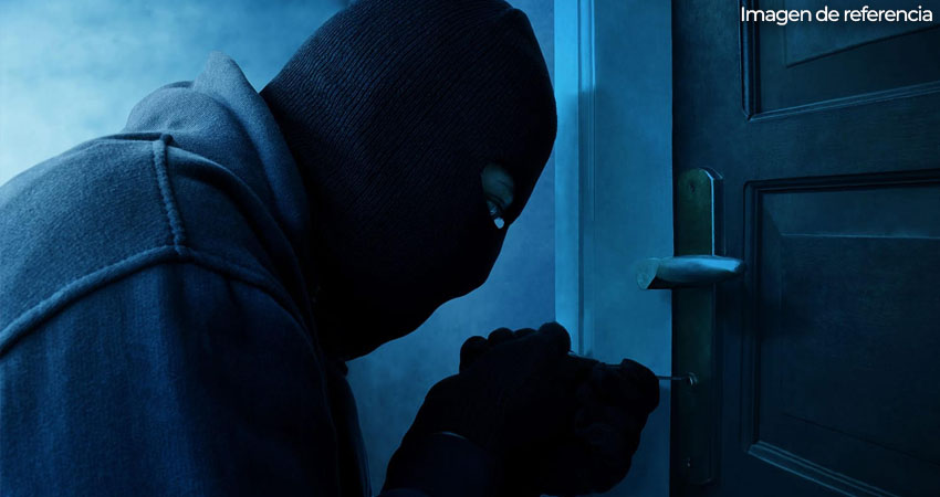 Mujer fue víctima de robo en su casa. Foto: Imagen de referencia Mujer fue víctima de robo en su casa. Foto: Imagen de referencia
