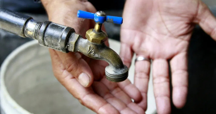 Los pobladores esperan que Enacal resuelva la problemática.