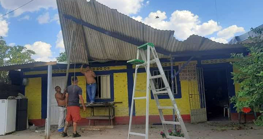 Considerables daños. Foto: Juan Francisco Dávila/Radio ABC Stereo Considerables daños. Foto: Juan Francisco Dávila/Radio ABC Stereo