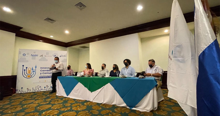 La feria es impulsada por Jóvenes Ambientalistas. Foto: Cortesía/Radio ABC Stereo La feria es impulsada por Jóvenes Ambientalistas. Foto: Cortesía/Radio ABC Stereo