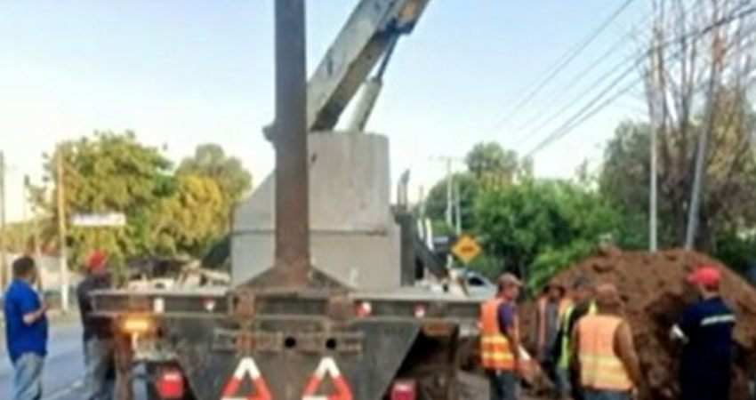 Obrero se electrocuta en accidente laboral en Chinandega. Foto Cortesía/Radio ABC Stereo Obrero se electrocuta en accidente laboral en Chinandega. Foto Cortesía/Radio ABC Stereo