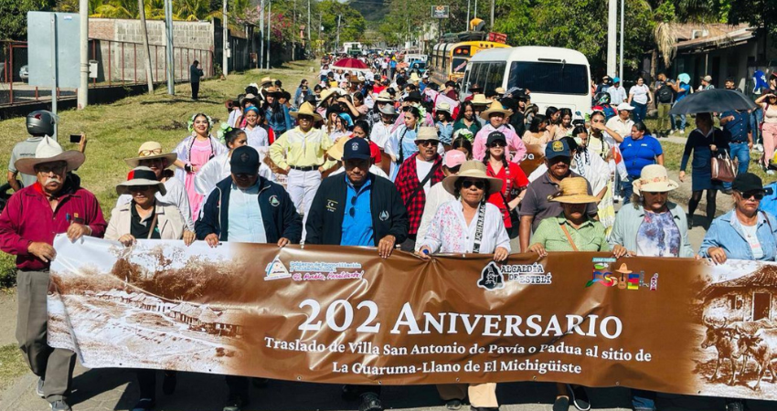 La fecha se celebró con una caminata artística. Foto: Cortesía/Alcaldía de Estelí La fecha se celebró con una caminata artística. Foto: Cortesía/Alcaldía de Estelí