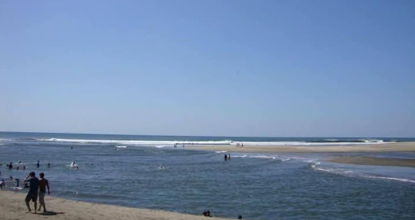 El cuerpo fue encontrado en la bocana de Poneloya. Imagen de referencia El cuerpo fue encontrado en la bocana de Poneloya. Imagen de referencia