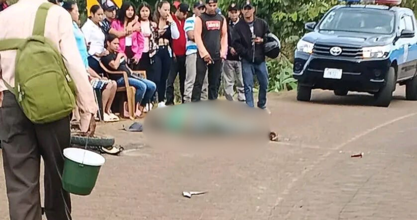 El motociclista falleció tras el impacto. Foto:  Cortesía/Radio ABC Stereo