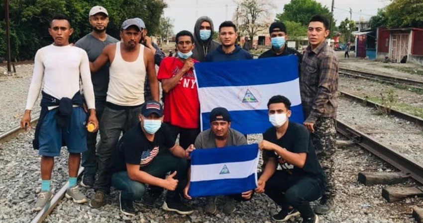 Migrantes nicaragüenses rumbo a Estados Unidos. Foto: Cortesía/Radio ABC Stereo Migrantes nicaragüenses rumbo a Estados Unidos. Foto: Cortesía/Radio ABC Stereo