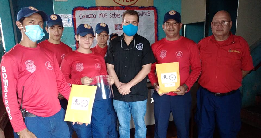 Caretas o protectores faciales para disminuir riesgo de contagio. Foto: Juan Fco. Dávila/Radio ABC Stereo Caretas o protectores faciales para disminuir riesgo de contagio. Foto: Juan Fco. Dávila/Radio ABC Stereo