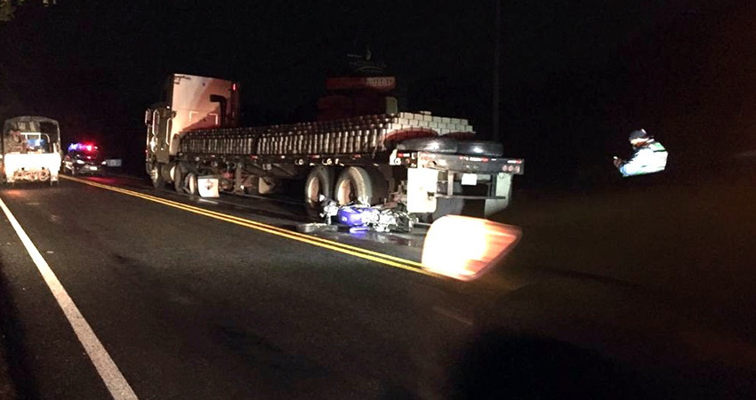 El suceso ocurrió anoche en Santa Cruz. Foto: Juan Fco. Dávila/Radio ABC Stereo El suceso ocurrió anoche en Santa Cruz. Foto: Juan Fco. Dávila/Radio ABC Stereo