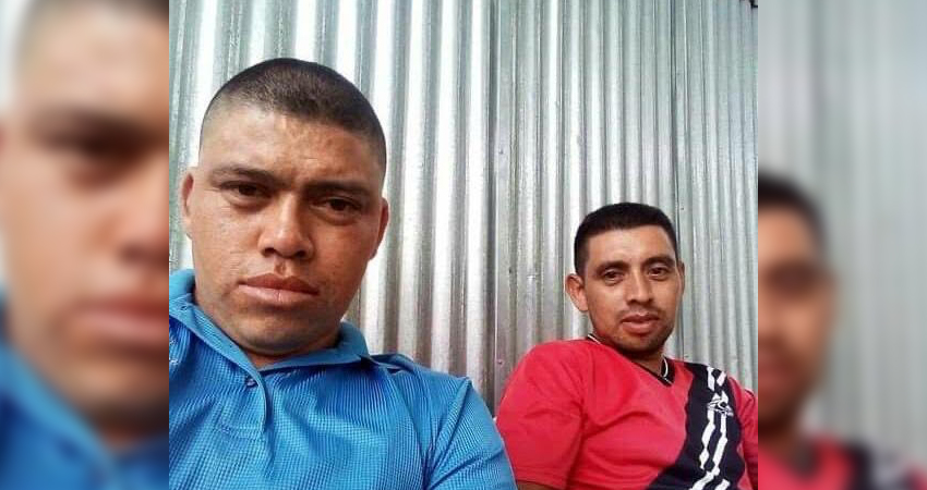 Oscar Danilo Castro (a la izquierda, de camisa roja) estaba en un centro de Matiguás. Foto: Cortesía/Radio ABC Stereo Oscar Danilo Castro (a la izquierda, de camisa roja) estaba en un centro de Matiguás. Foto: Cortesía/Radio ABC Stereo