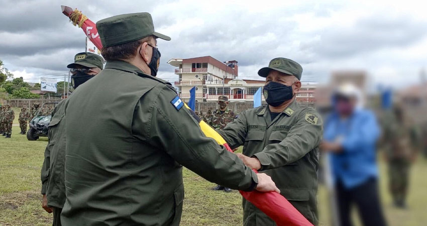 El nuevo jefe del 1CMR tiene 43 años de pertenecer al Ejército de Nicaragua. Foto: Alba Nubia Lira/Radio ABC Stereo El nuevo jefe del 1CMR tiene 43 años de pertenecer al Ejército de Nicaragua. Foto: Alba Nubia Lira/Radio ABC Stereo