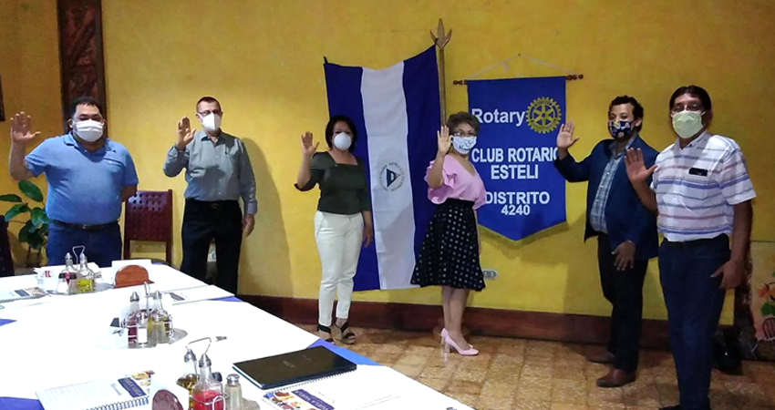 Miembros de la nueva Junta Directiva del Club Rotario de Estelí. Foto: Juan Fco. Dávila/Radio ABC Stereo Miembros de la nueva Junta Directiva del Club Rotario de Estelí. Foto: Juan Fco. Dávila/Radio ABC Stereo