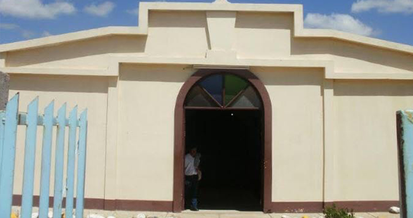 Personas hasta ahora desconocidas y sin respeto a la propiedad privada provocaron daños en el templo católico del municipio de San José de Cusmapa. Personas hasta ahora desconocidas y sin respeto a la propiedad privada provocaron daños en el templo católico del municipio de San José de Cusmapa.