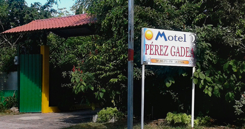 Autohotel Pérez Gadea redujo su personal de 18 a 12. Foto: Roberto Mora/Radio ABC Stereo Autohotel Pérez Gadea redujo su personal de 18 a 12. Foto: Roberto Mora/Radio ABC Stereo