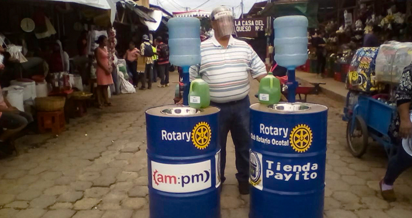 Dos de los lavamanos fueron colocados en el Mercado Municipal de Ocotal. Foto: Cortesía Dos de los lavamanos fueron colocados en el Mercado Municipal de Ocotal. Foto: Cortesía