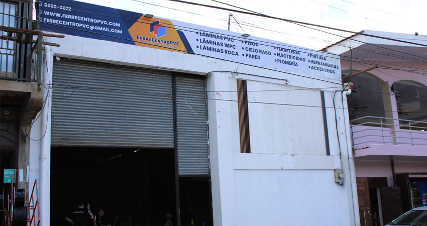 Ferrecentro PVC en Estelí ofrece láminas de alta calidad. Foto: Cortesía/Radio ABC Stereo