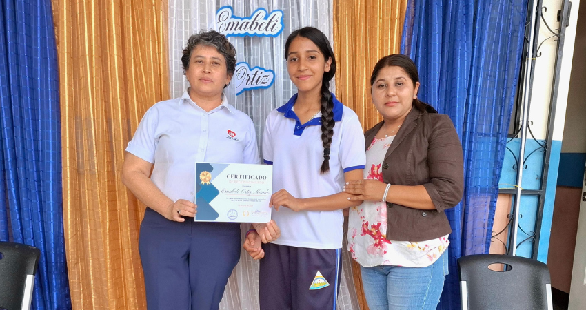 La estudiante ganó el oro nacional en salto de altura. Foto: Cortesía/Radio ABC Stereo La estudiante ganó el oro nacional en salto de altura. Foto: Cortesía/Radio ABC Stereo