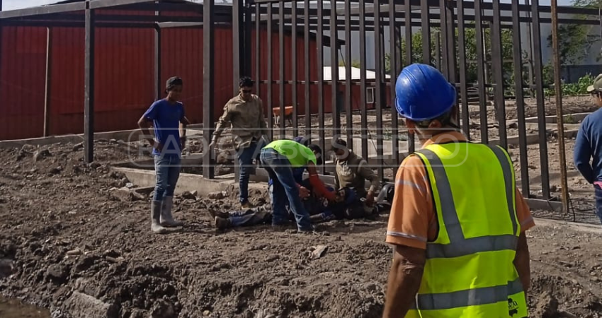 El joven obrero resultó con quemaduras de segundo grado. Foto: José Enrique Ortega/Radio ABC Stereo El joven obrero resultó con quemaduras de segundo grado. Foto: José Enrique Ortega/Radio ABC Stereo