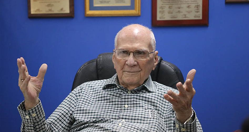 Enrique Bolaños Geyer gobernó Nicaragua entre 2002 y 2007. Foto: La Prensa Enrique Bolaños Geyer gobernó Nicaragua entre 2002 y 2007. Foto: La Prensa