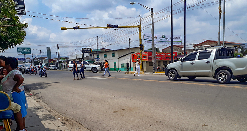 El 17 de agosto de cada año se conmemora el Día del Peatón. Foto de referencia. El 17 de agosto de cada año se conmemora el Día del Peatón. Foto de referencia.