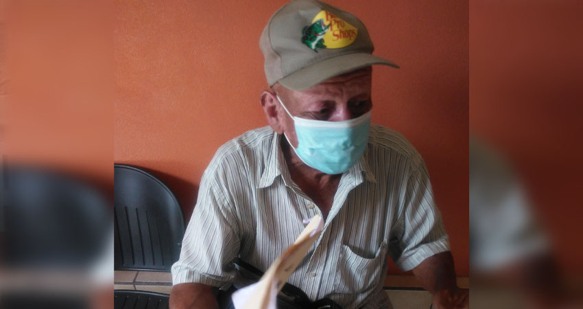 El angustiado padre desconoce qué pudo ocurrir con su hijo y ha estado en riesgo de sufrir derrame cerebral. Foto: Marcos Muñoz/Radio ABC Stereo