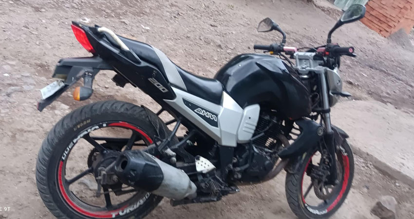 La motocicleta está valorada en 800 dólares. Foto: Cortesía/Radio ABC Stereo La motocicleta está valorada en 800 dólares. Foto: Cortesía/Radio ABC Stereo