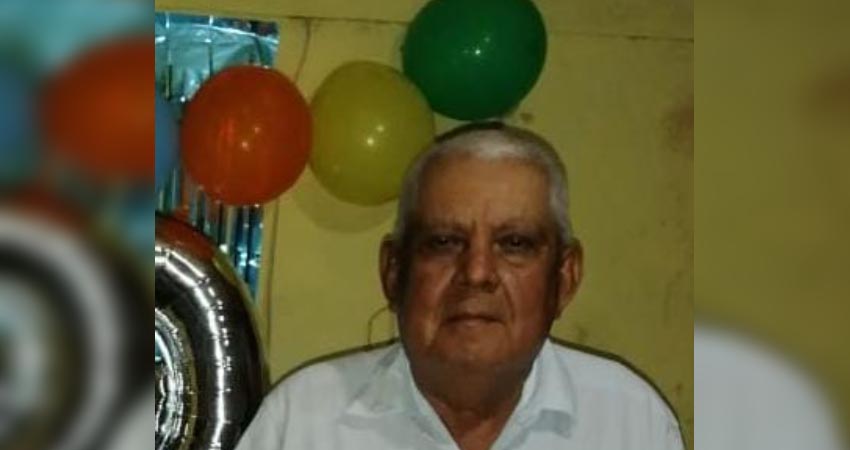 Nieves Umanzor, de 74 años de edad, ha dedicado más de una década y media a su labor de cambio de divisas. Foto: Cortesía/Radio ABC Stereo Nieves Umanzor, de 74 años de edad, ha dedicado más de una década y media a su labor de cambio de divisas. Foto: Cortesía/Radio ABC Stereo