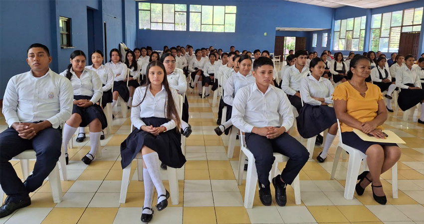 Estudiantes normalistas aplicarán sus conocimientos.  Foto: Cortesía/Radio ABC Stereo