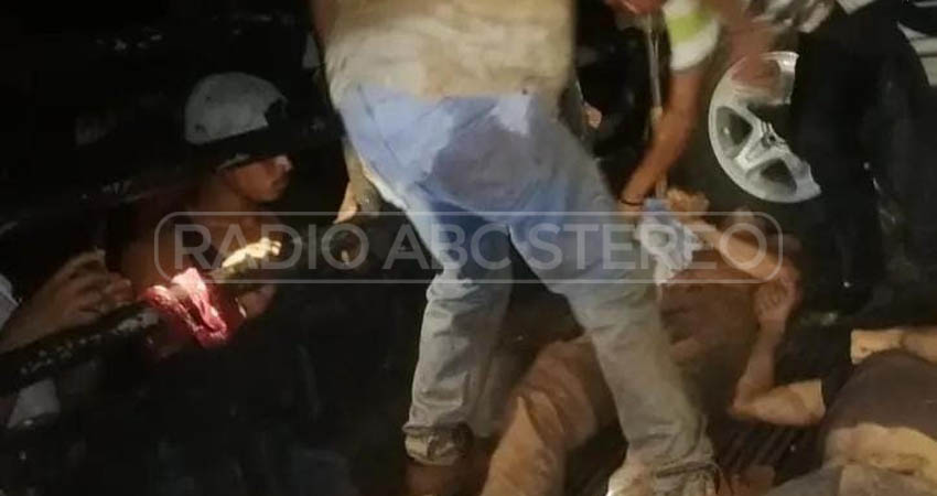 Dos jóvenes mueren soterrados. Foto: Cortesía/Radio ABC Stereo Dos jóvenes mueren soterrados. Foto: Cortesía/Radio ABC Stereo