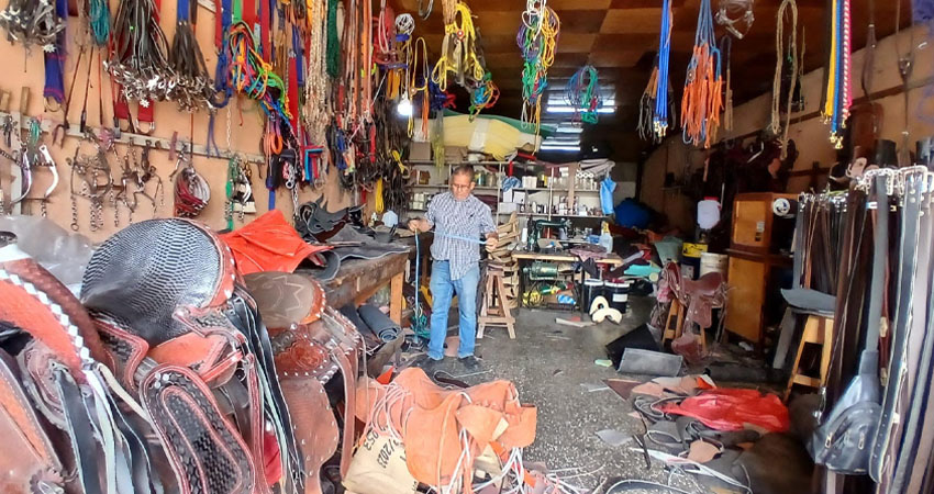 Rubén Amador, artesano de Estelí. Foto: Byron Altamirano/Radio ABC Stereo