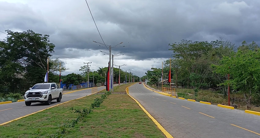 Nuevo bulevar en la salida norte de Estelí. Foto: Byron Altamirano/Radio ABC Stereo