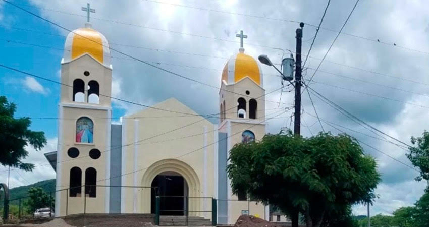 Templo de San Judas Tadeo de Condega, cuyo párroco es el sacerdote Luis Carrillo. Foto: Roberto Mora/Radio ABC Stereo Templo de San Judas Tadeo de Condega, cuyo párroco es el sacerdote Luis Carrillo. Foto: Roberto Mora/Radio ABC Stereo