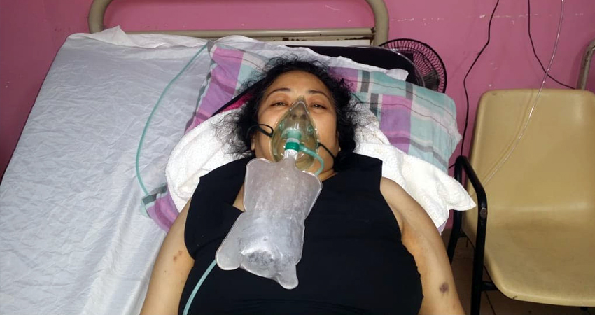 Carolina es profesora y depende del concentrador de oxígeno para vivir. Foto: Cortesía