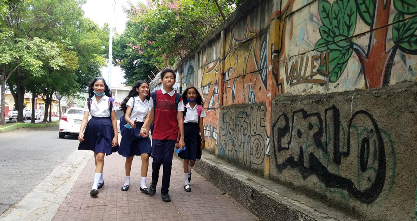 La mayoría de estudiantes que asisten a clases son de escuelas públicas. Foto: Roberto Mora/Radio ABC Stereo La mayoría de estudiantes que asisten a clases son de escuelas públicas. Foto: Roberto Mora/Radio ABC Stereo